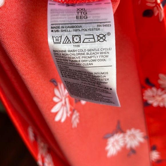Old Navy Red Short Sleeve Shift Floral Dress size XXL NWT - Picture 7 of 9